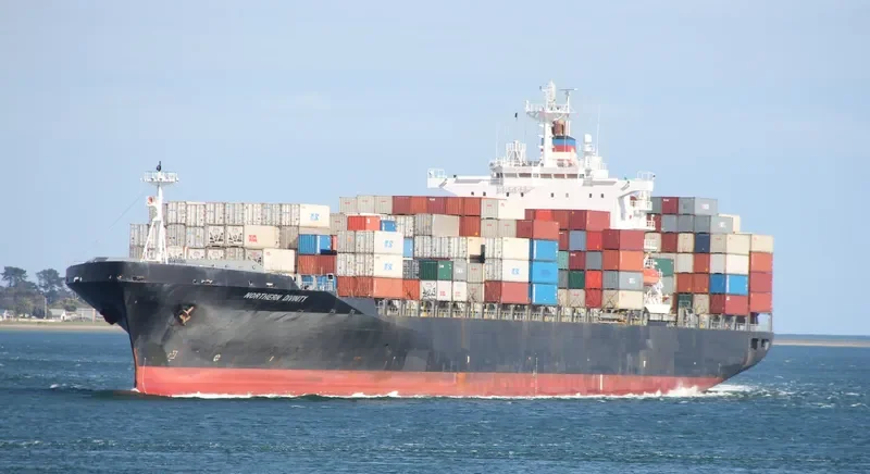 UNITY Container Ship IMO 9147100 photo 10