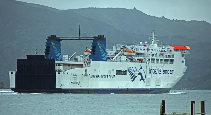 KAIARAHI Ro-Ro IMO 9147291 photo 2
