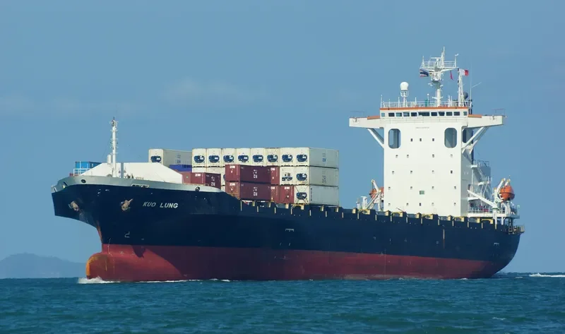 KUO LUNG Container Ship IMO 9148544 photo 2