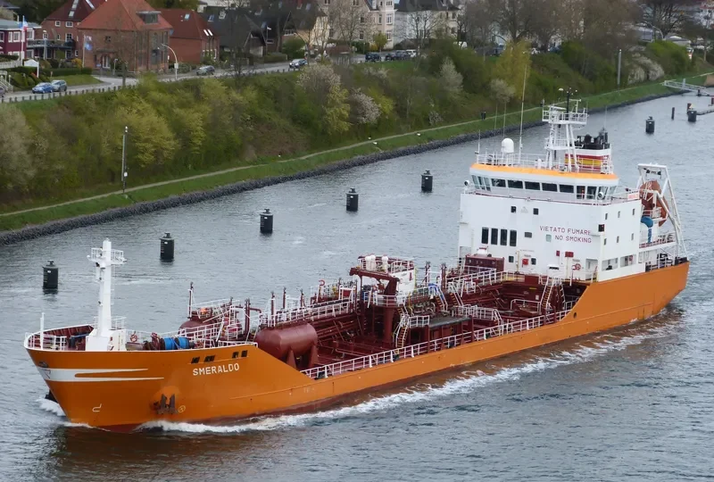 SMERALDO Tanker IMO 9148570 photo 10