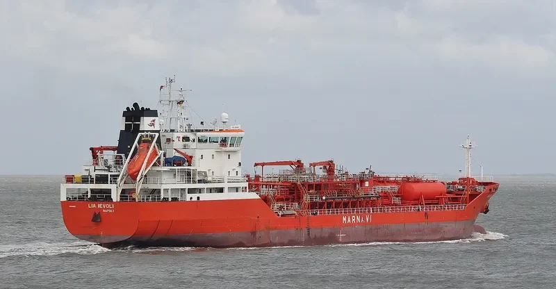 LIA IEVOLI Tanker IMO 9148582 photo 2