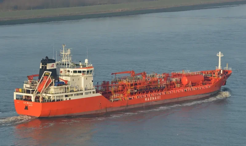 LIA IEVOLI Tanker IMO 9148582 photo 6
