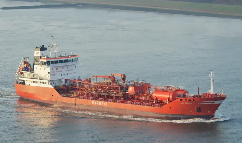 LIA IEVOLI Tanker IMO 9148582 photo 7