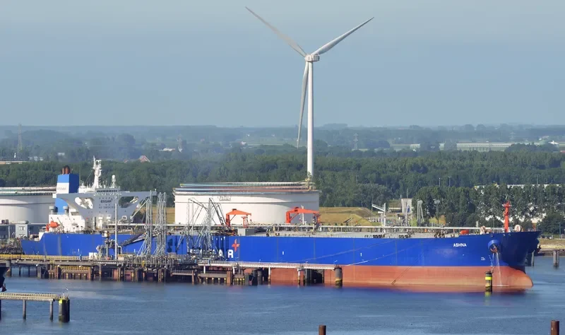 DS VELVET Tanker IMO 9148635 photo 5