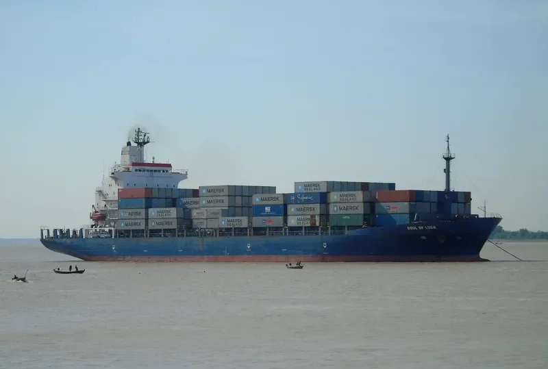 SOUL OF LUCK Container Ship IMO 9148647 photo 4