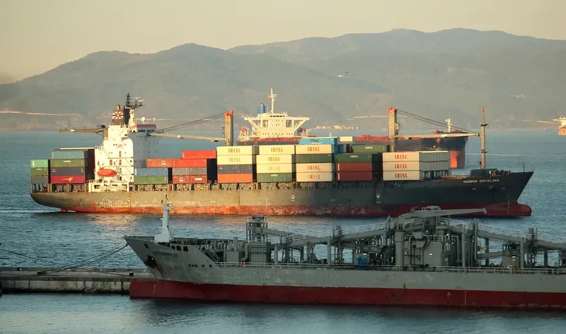 SOUL OF LUCK Container Ship IMO 9148647 photo 10