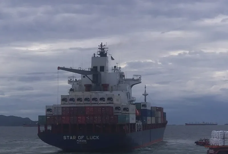 STAR OF LUCK Container Ship IMO 9148659 photo 9