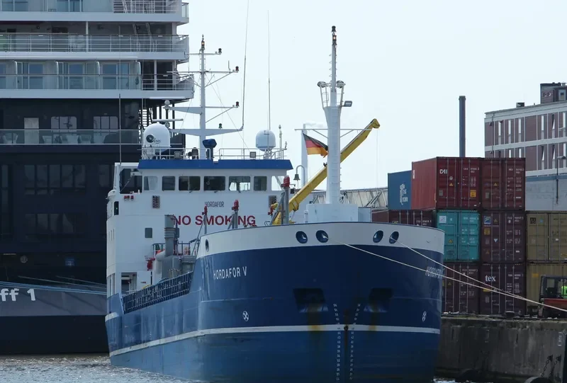 CRYSTALWATER Tanker IMO 9148843 photo 5