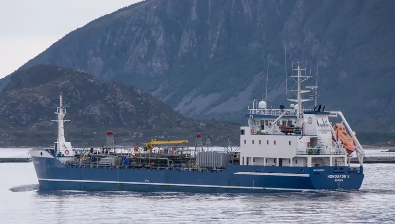 CRYSTALWATER Tanker IMO 9148843 photo 7