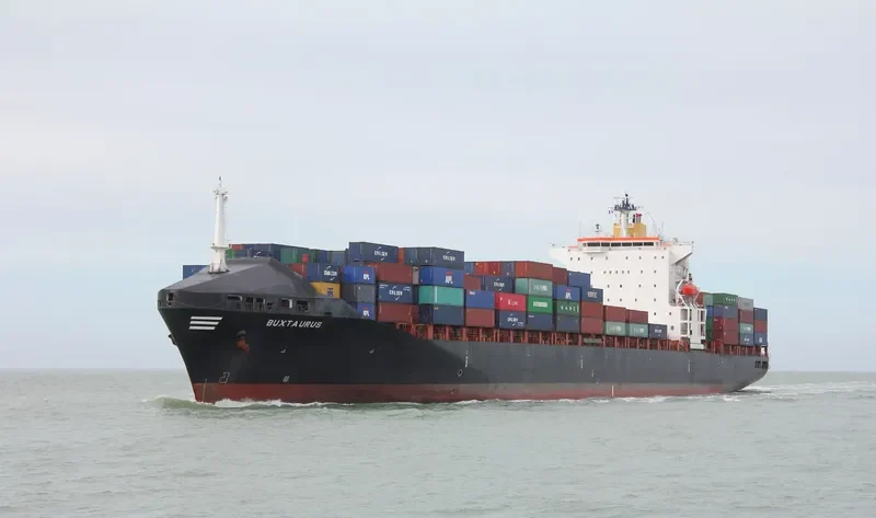 BUXTAURUS Container Ship IMO 9150183