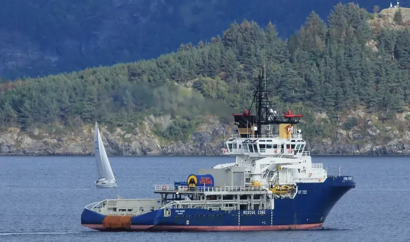 ALMAZ Offshore Vessel IMO 9150224 photo 2