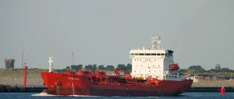 VENEZIA D Tanker IMO 9150327 photo 10