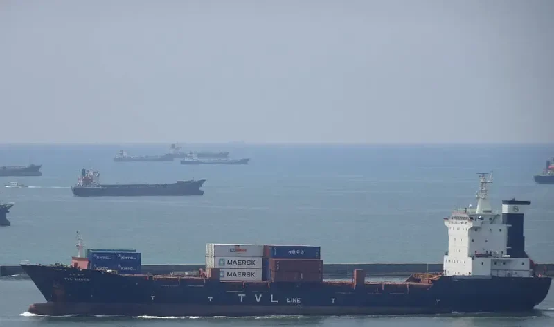 TVL XIAMEN Container Ship IMO 9150858 photo 6