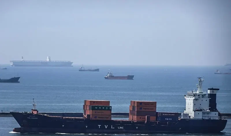 TVL XIAMEN Container Ship IMO 9150858 photo 10