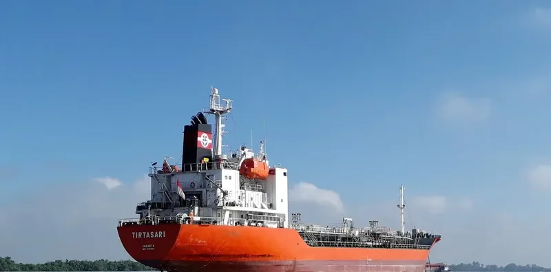 TIRTASARI Tanker IMO 9151125 photo 2