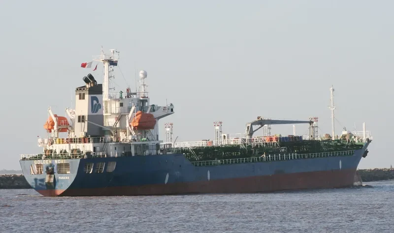 GOLDEN NORI Tanker IMO 9151137 photo 8