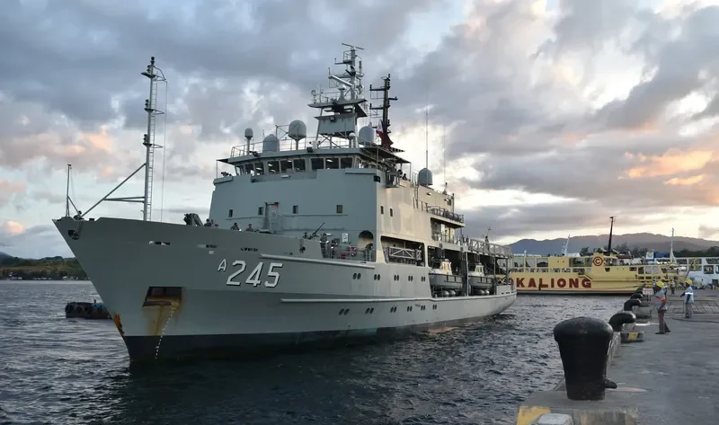 HMAS LEEUWIN General Cargo IMO 9151773 photo 9
