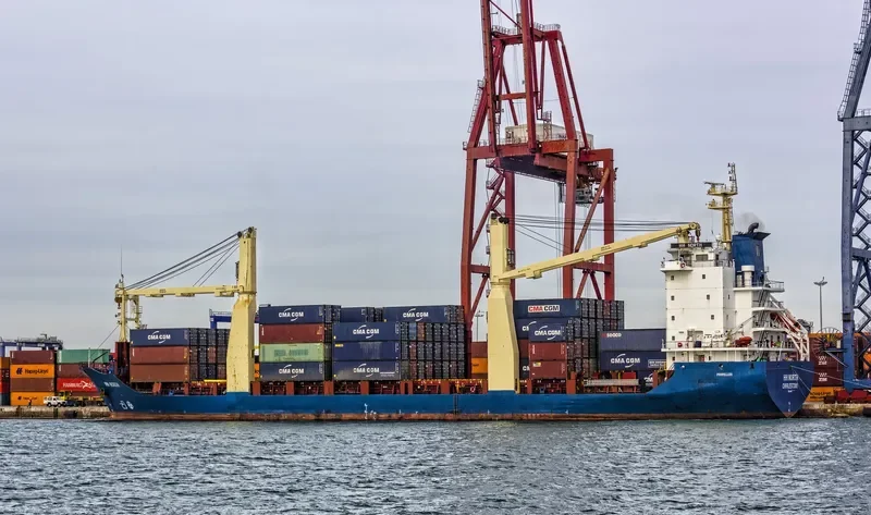 HH NORTH Container Ship IMO 9151876 photo 6