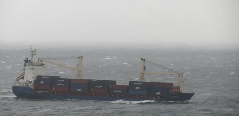 HH NORTH Container Ship IMO 9151876 photo 8