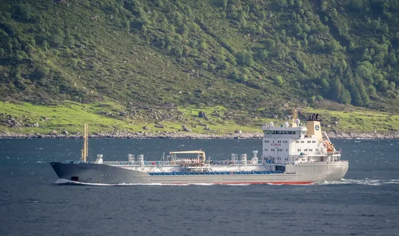 ODIN Tanker IMO 9151890 photo 4