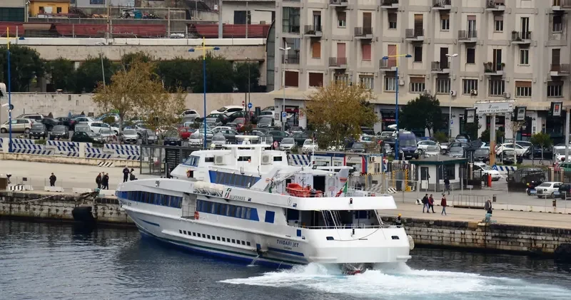 TINDARI JET General Cargo IMO 9152040 photo 4