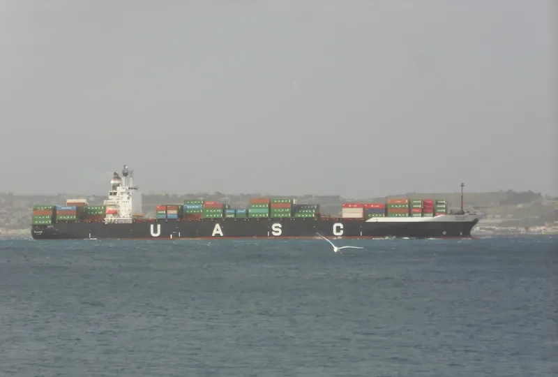 FOWAIRET Container Ship IMO 9152260 photo 5