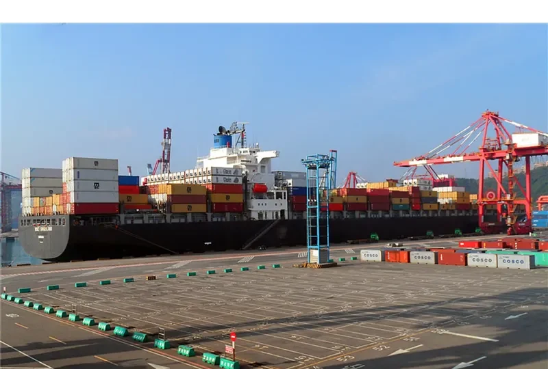 SWAZILAND Container Ship IMO 9152284 photo 3