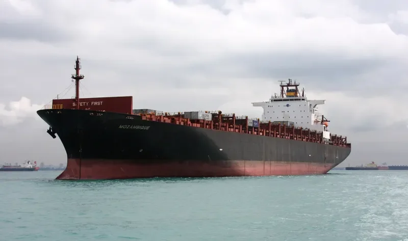 MOZAMBIQUE Container Ship IMO 9152296 photo 3
