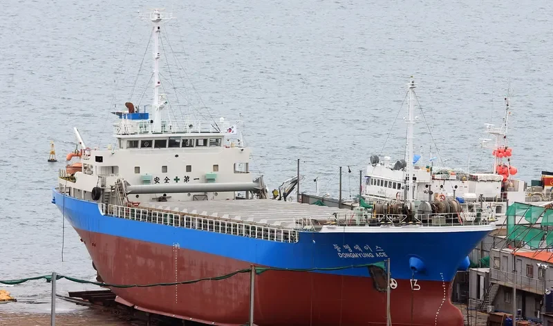 SANGLOBE RUBY General Cargo IMO 9152325 photo 5