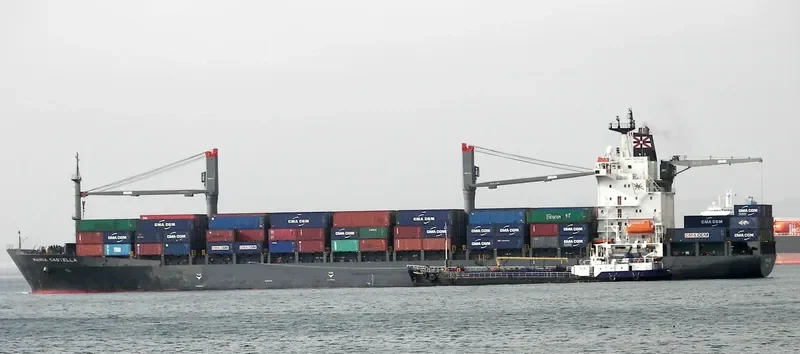 HANSA CASTELLA Container Ship IMO 9152595 photo 6