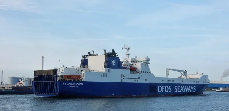 BRITANNIA SEAWAYS Ro-Ro IMO 9153032 photo 5