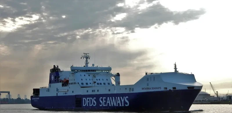 BRITANNIA SEAWAYS Ro-Ro IMO 9153032 photo 6