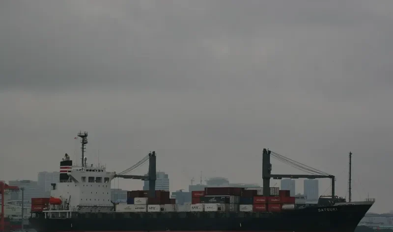 EASLINE YANTAI Container Ship IMO 9153068 photo 4