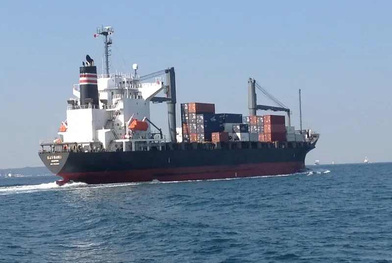 EASLINE YANTAI Container Ship IMO 9153068 photo 8