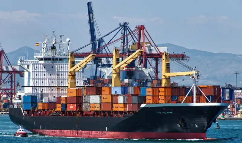 UTE OLTMANN Container Ship IMO 9153408