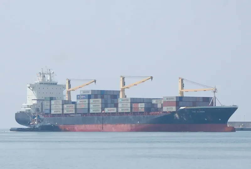 UTE OLTMANN Container Ship IMO 9153408 photo 10