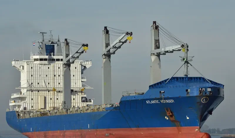 ATLANTIC VOYAGER Container Ship IMO 9153410 photo 4