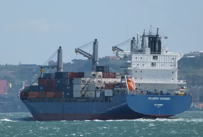 ATLANTIC VOYAGER Container Ship IMO 9153410 photo 10