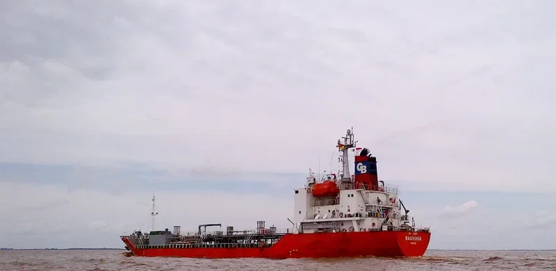 BAUHINIA Tanker IMO 9153575 photo 7