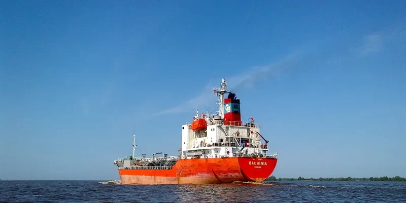 BAUHINIA Tanker IMO 9153575 photo 10