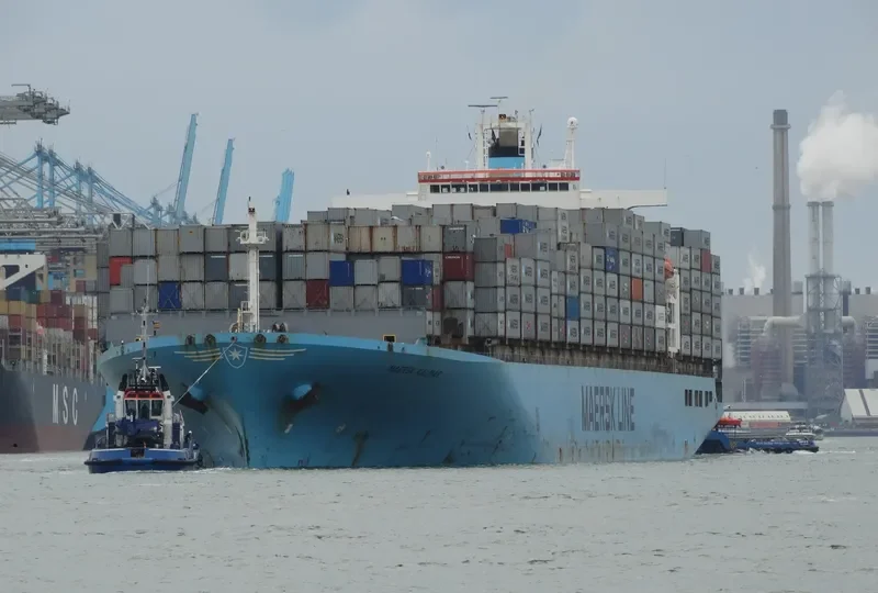 MAERSK KALMAR Container Ship IMO 9153862 photo 6