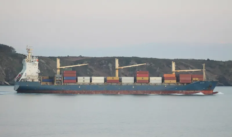 MSC ISHYKA Container Ship IMO 9154206 photo 10