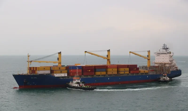 MSC CAPRI Container Ship IMO 9154220 photo 4