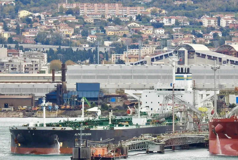 BRITANNIA Tanker IMO 9154232 photo 6