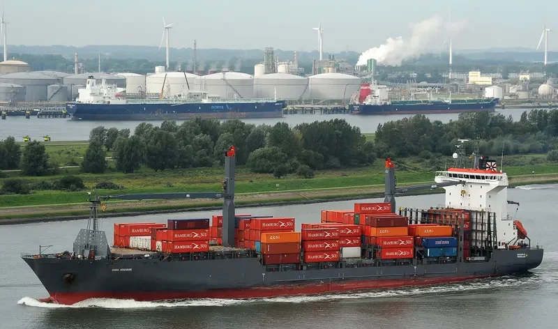 HANSA RENDSBURG Container Ship IMO 9155377 photo 5