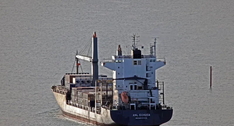 HANSA BREITENBURG Container Ship IMO 9155391 photo 5