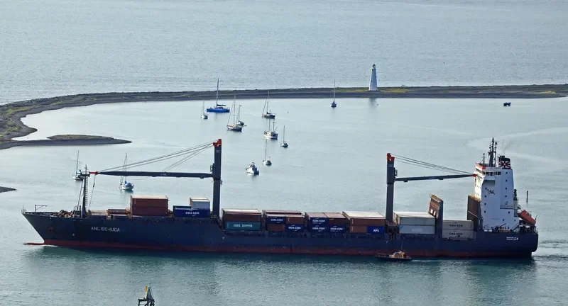 HANSA BREITENBURG Container Ship IMO 9155391 photo 7