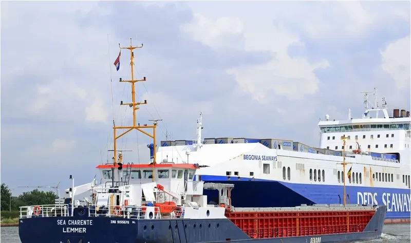SEA CHARENTE General Cargo IMO 9155676 photo 8