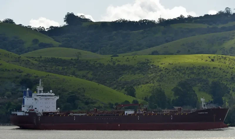 CHAMPION TERN Tanker IMO 9155767 photo 7