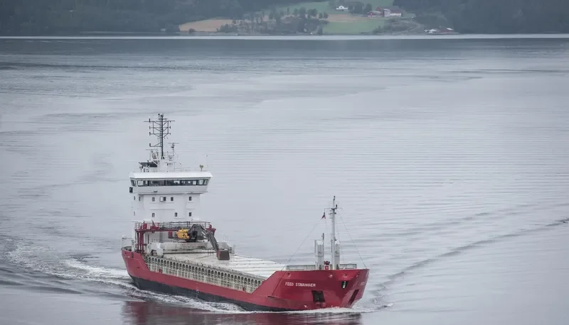 FEED STAVANGER General Cargo IMO 9155951 photo 9
